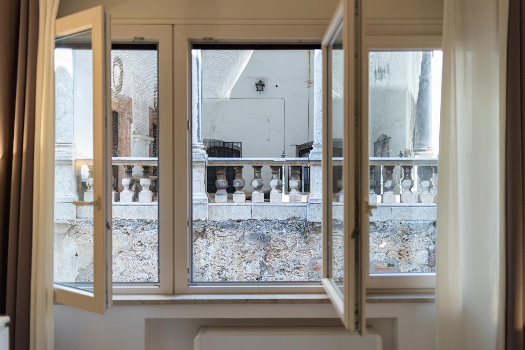 Ferienwohnung Loggiato Palazzo San Matteo Palermo Exterior foto
